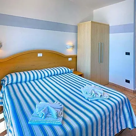 Blue Hotel 3*